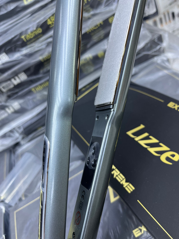 اتو مو لیز دوشاخ 10 آمپر برند لیز مدل Lizze Extreme، اتو مو حرفهای مخصوص کراتین و تراپی