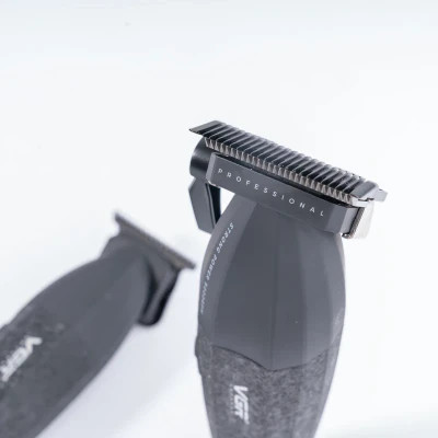 ست ماشین اصلاح موی سر و صورت وی جی آر مدل V-640 با تیغه سرامیک DLC